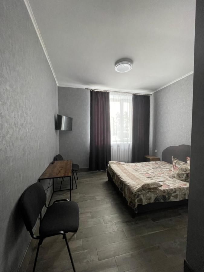 Dinamo Hotel Jarkov Exterior foto
